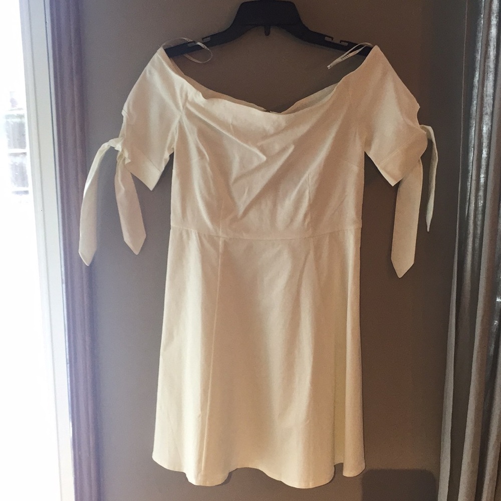 Off The Shoulder Tie Sleeve Dress